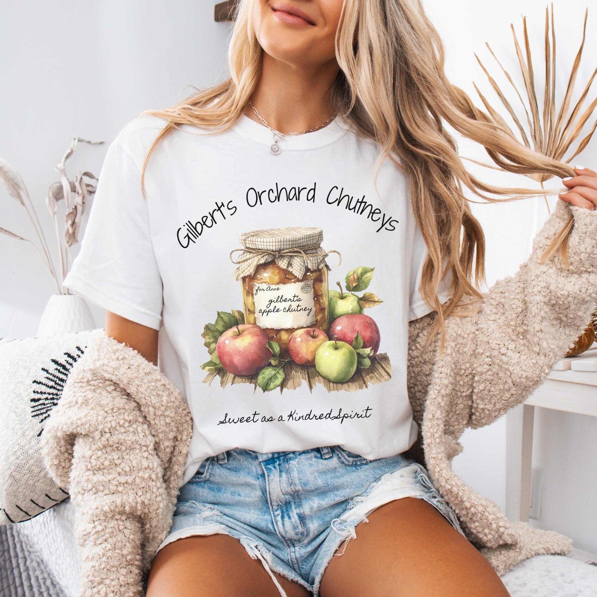 T-Shirt White / S Gilbert's Orchard Chutneys Tee The Mystic Eden