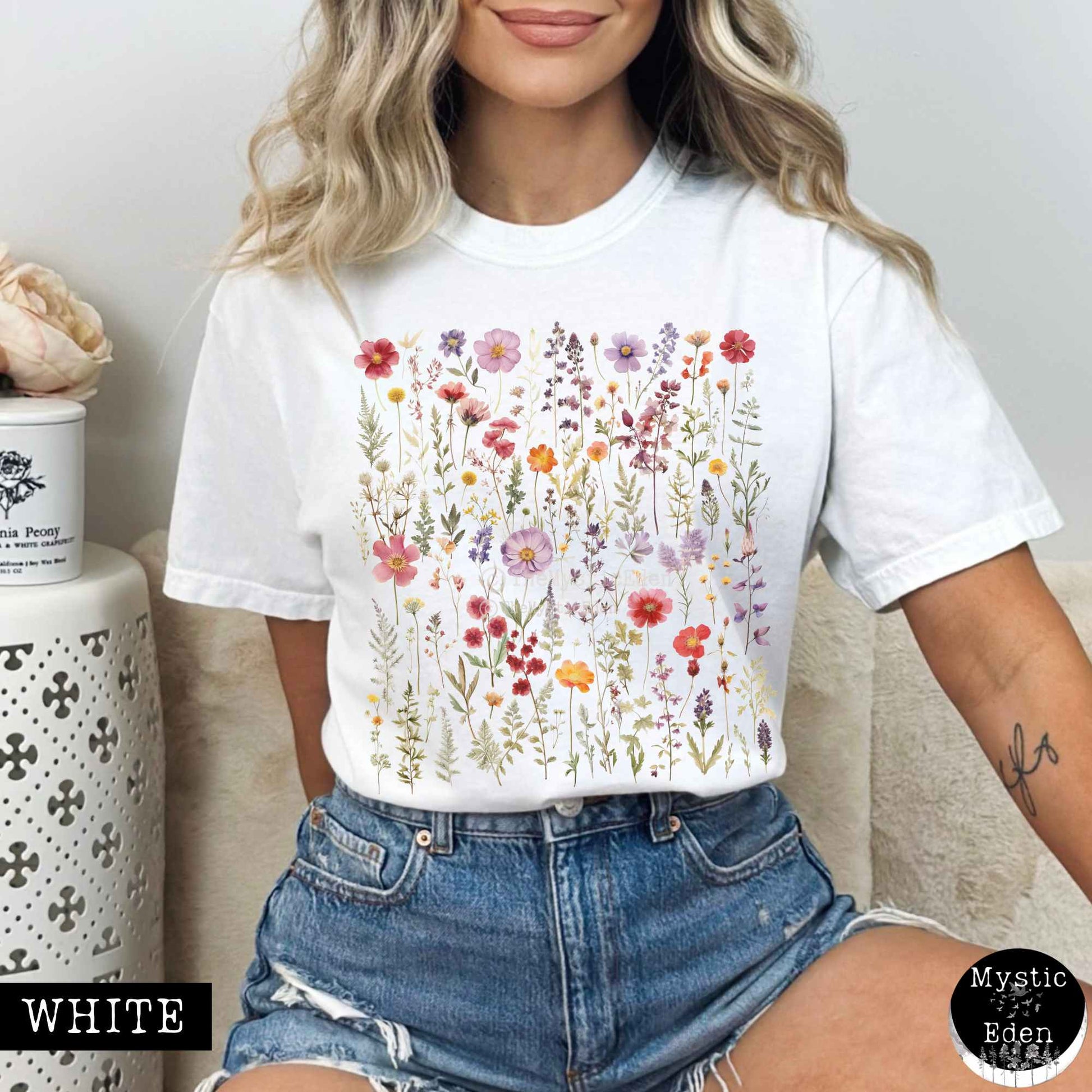 T-Shirt White / S Vintage Cottagecore Pressed Flowers T-shirt The Mystic Eden