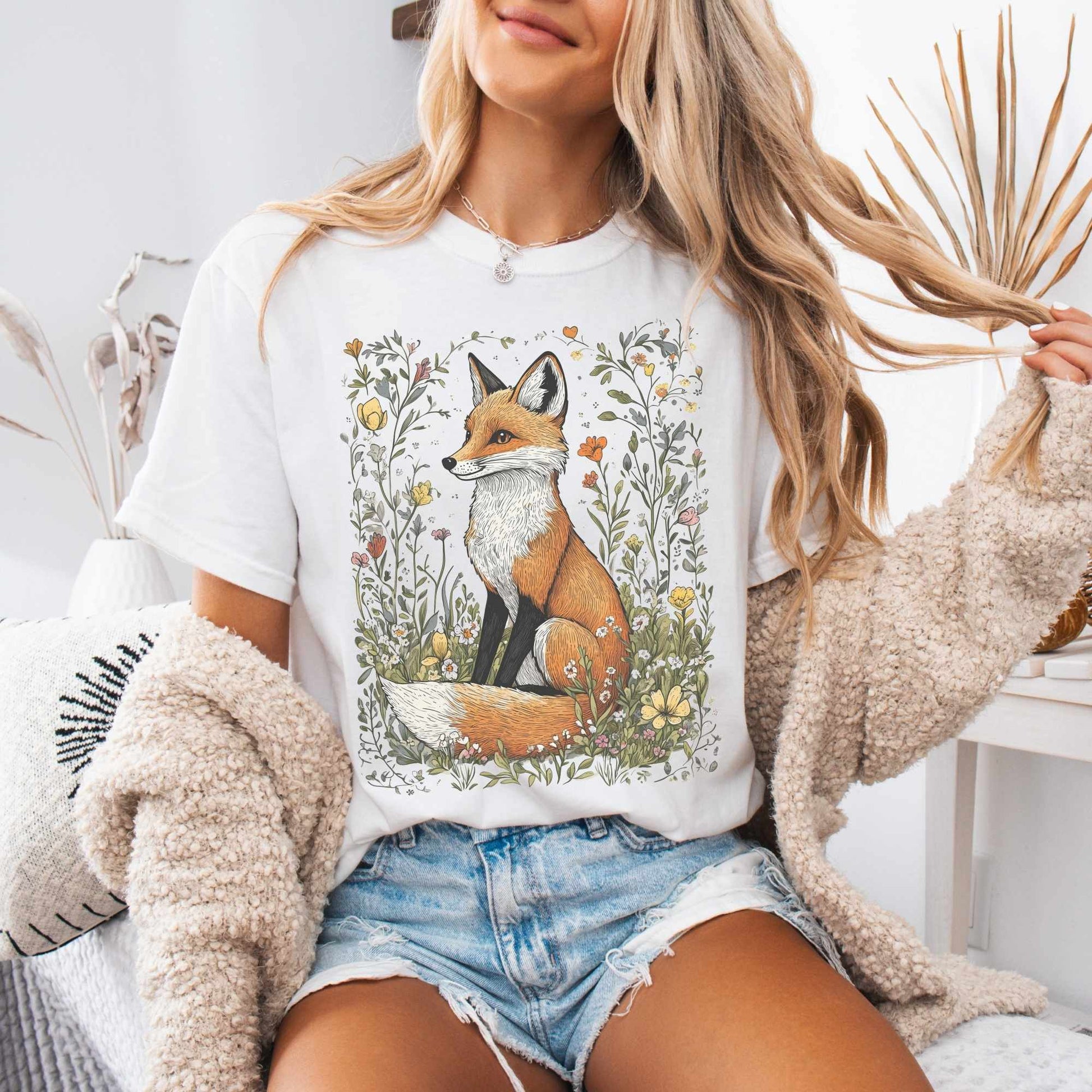 T-Shirt White / S Vintage Style Happy Fox Cottagecore Shirt The Mystic Eden