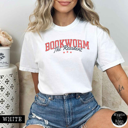 T-Shirt White / S Vintage The Resident Bookworm T-Shirt The Mystic Eden