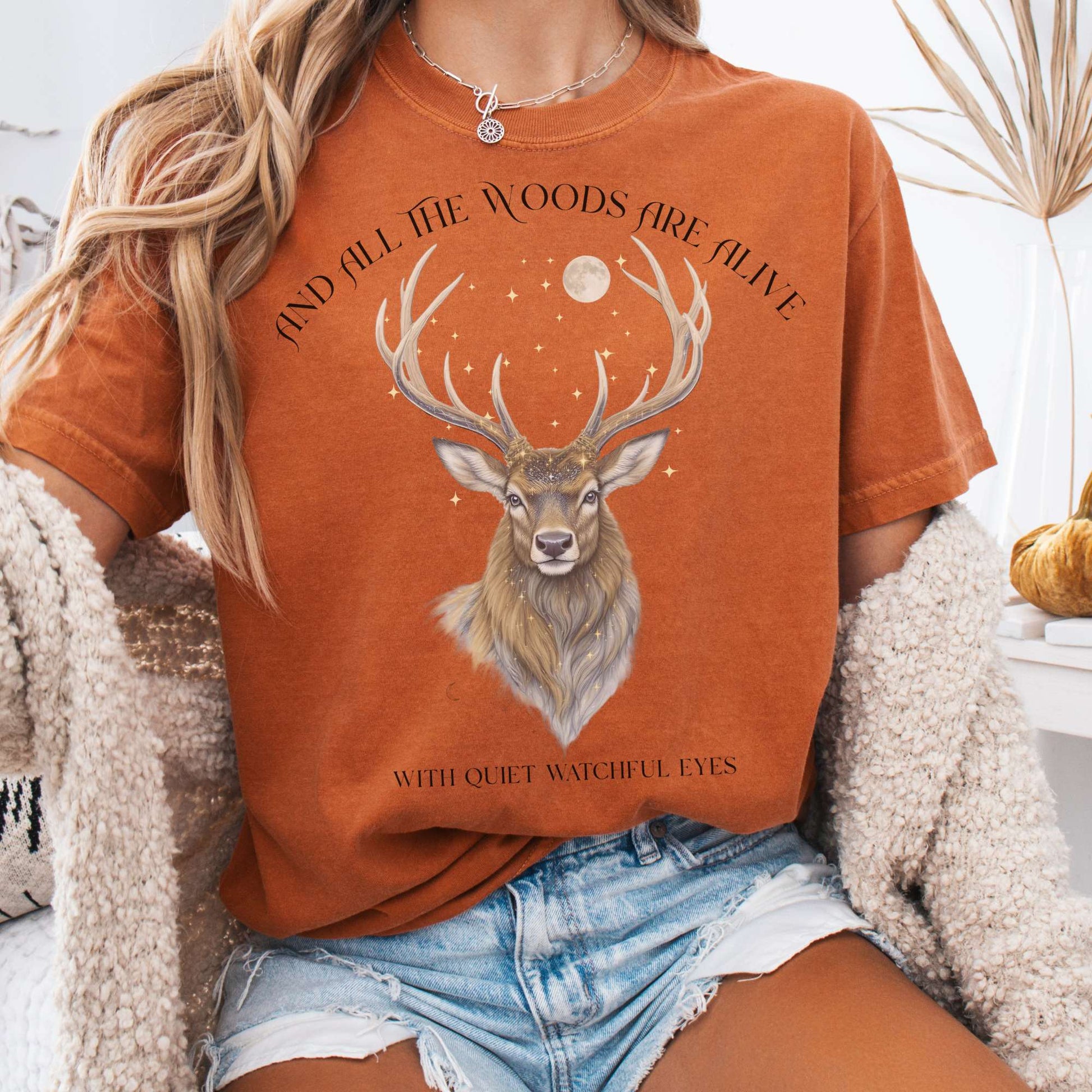 T-Shirt Yam / S All the Woods Are Alive With Watchful Eyes Walter de la Mare Tee The Mystic Eden