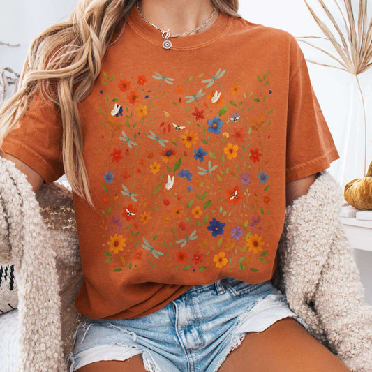 T-Shirt Yam / S Dragonfly Meadow T-Shirt – Whimsical Floral Tee The Mystic Eden