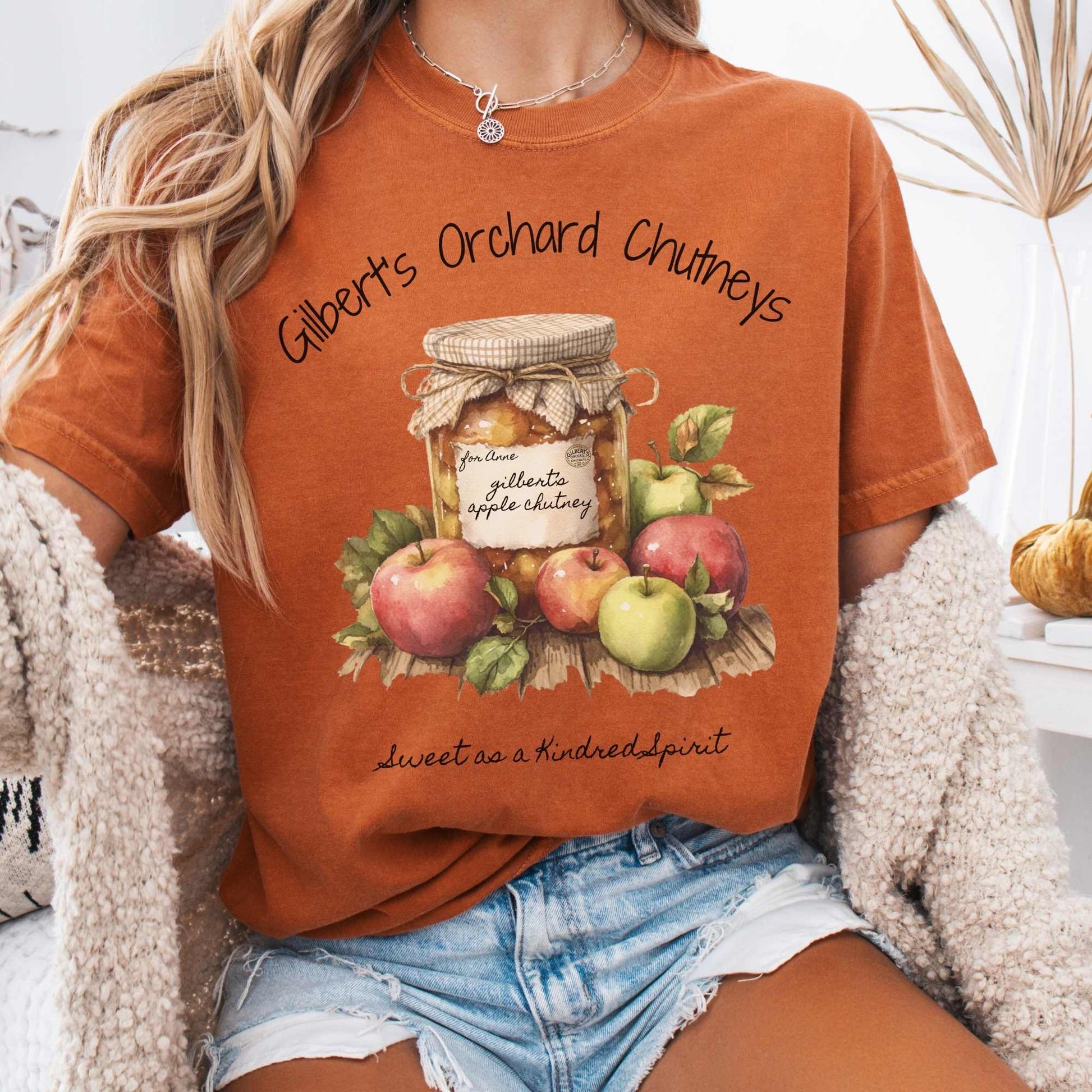 T-Shirt Yam / S Gilbert's Orchard Chutneys Tee The Mystic Eden