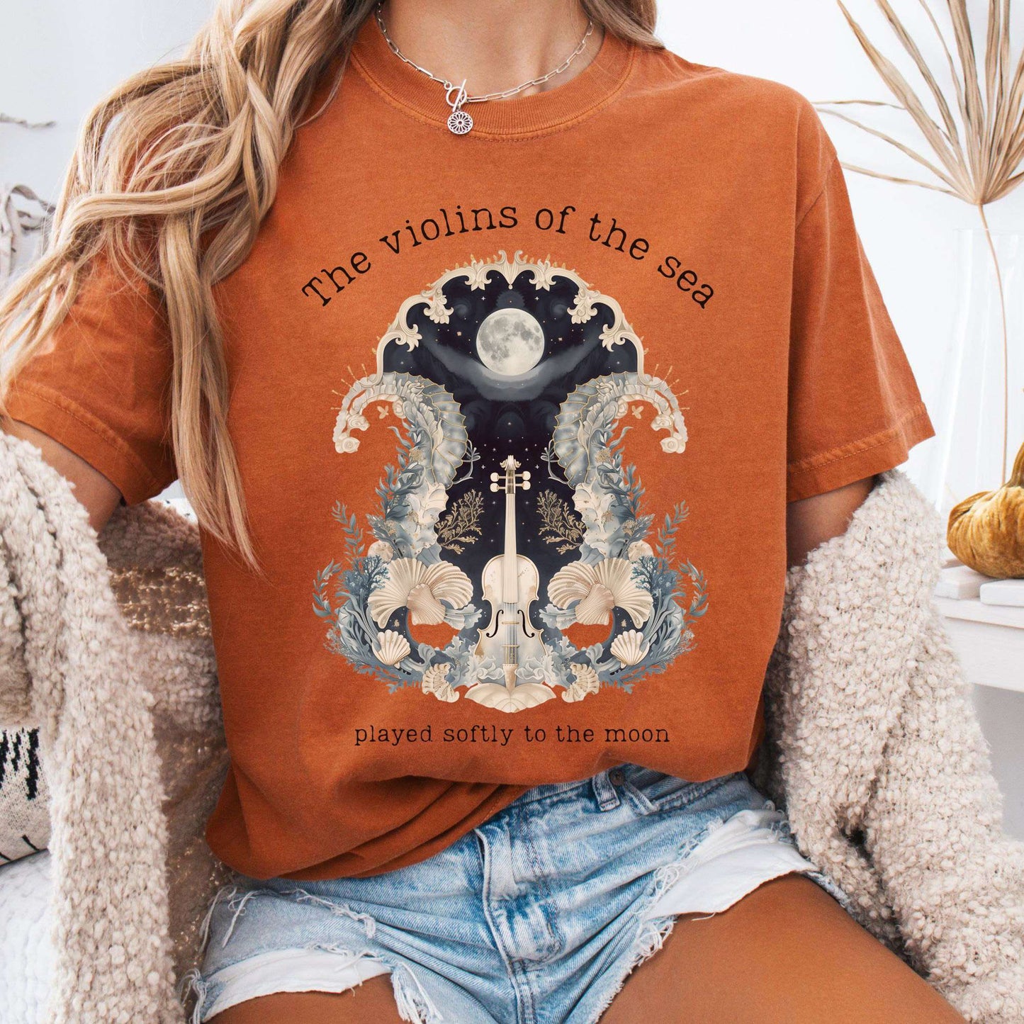 T-Shirt Yam / S The Violins of the Sea Played Softly to the Moon Poetry Tee The Mystic Eden