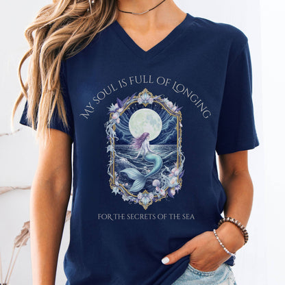 V-neck Navy / S My Soul Is Full Of Longing Poetry V-neck The Mystic Eden